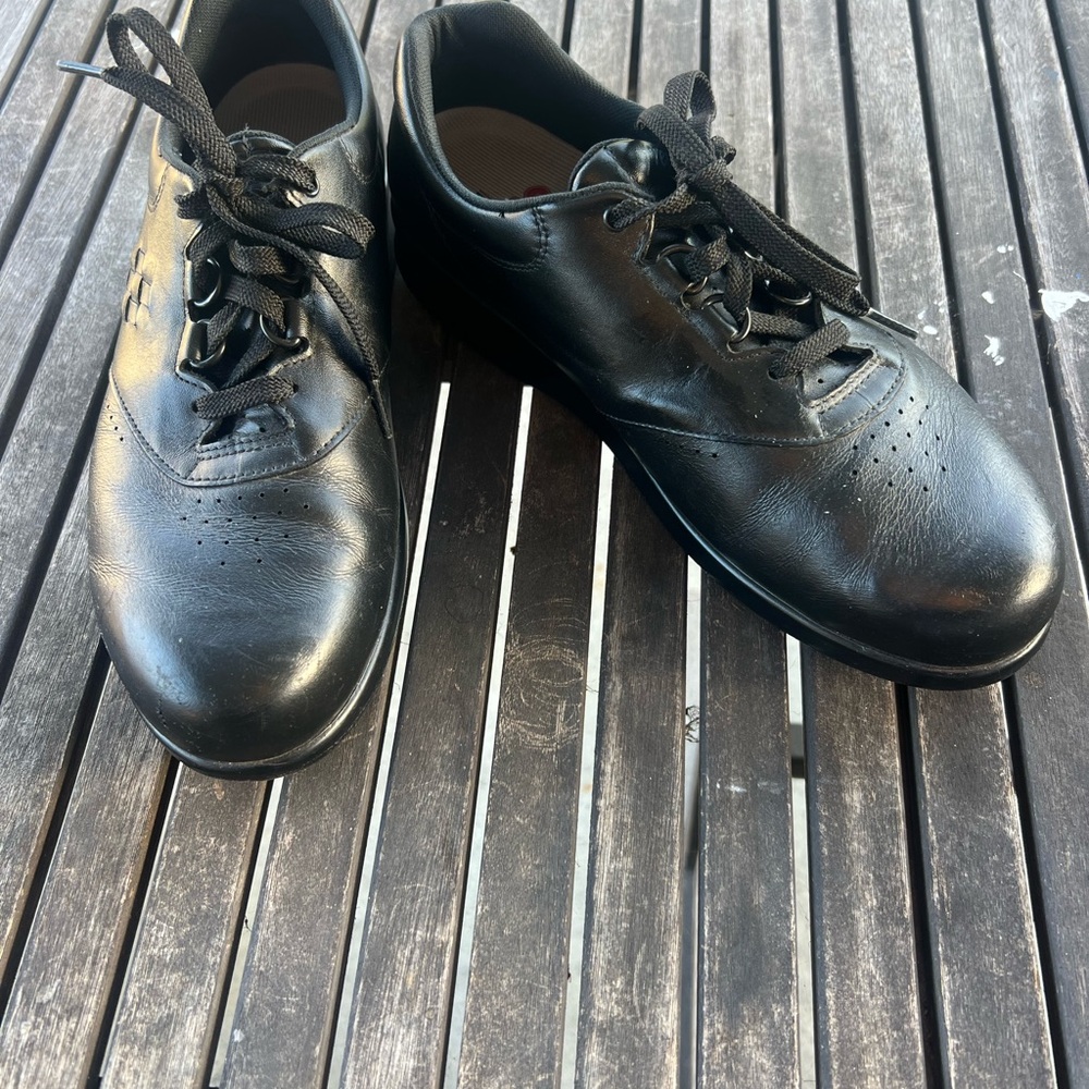 SAS Men’s Black Leather Oxford Comfort Lace-Ups